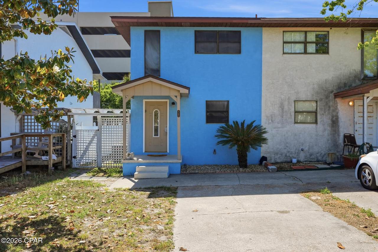 628 Caladium Circle - Photo 1
