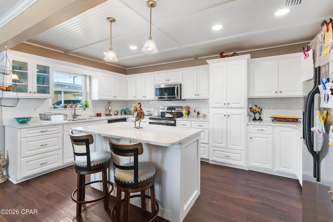 4633 Park Street - Photo 1