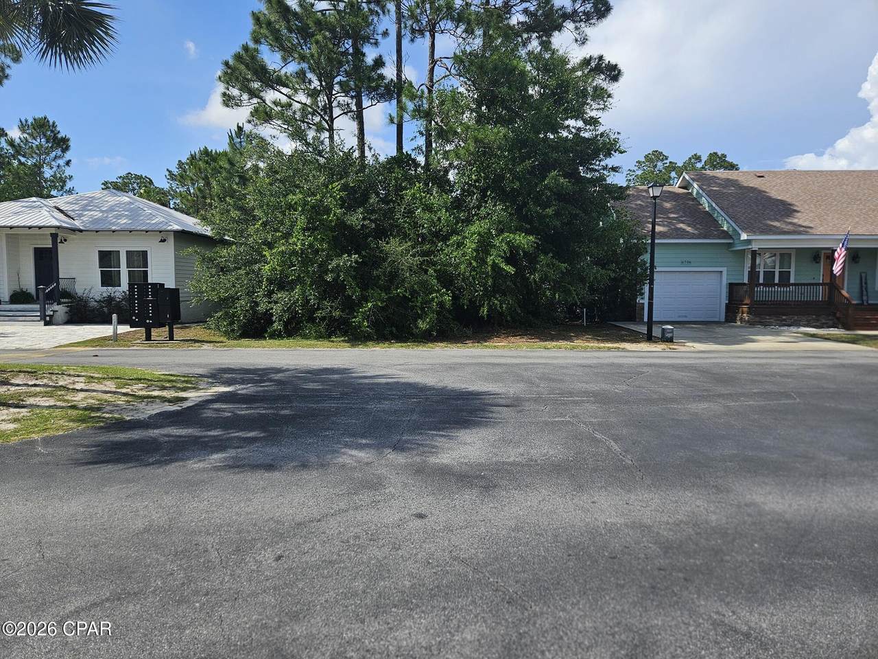 6716 Harbour Boulevard - Photo 1