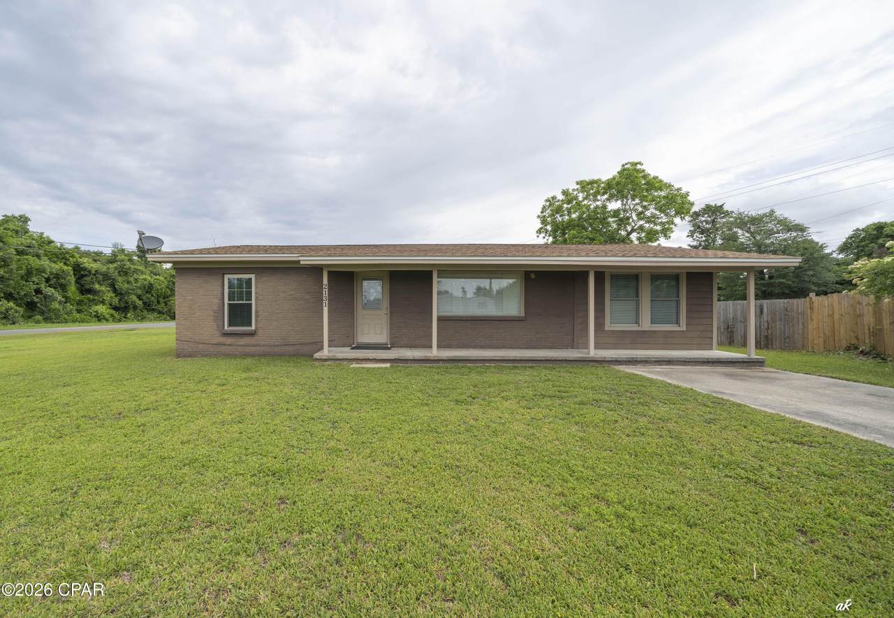 2131 26th Street - Photo 1