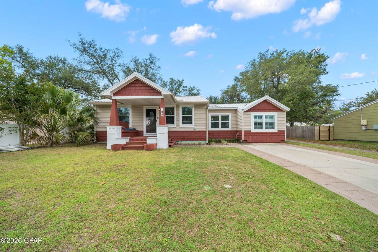 1604 Tyndall Drive - Photo 1