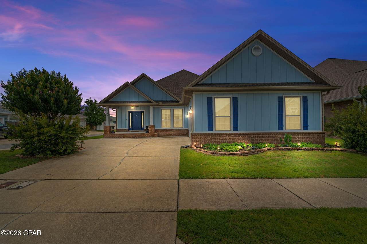 100 Shoreview Drive - Photo 1
