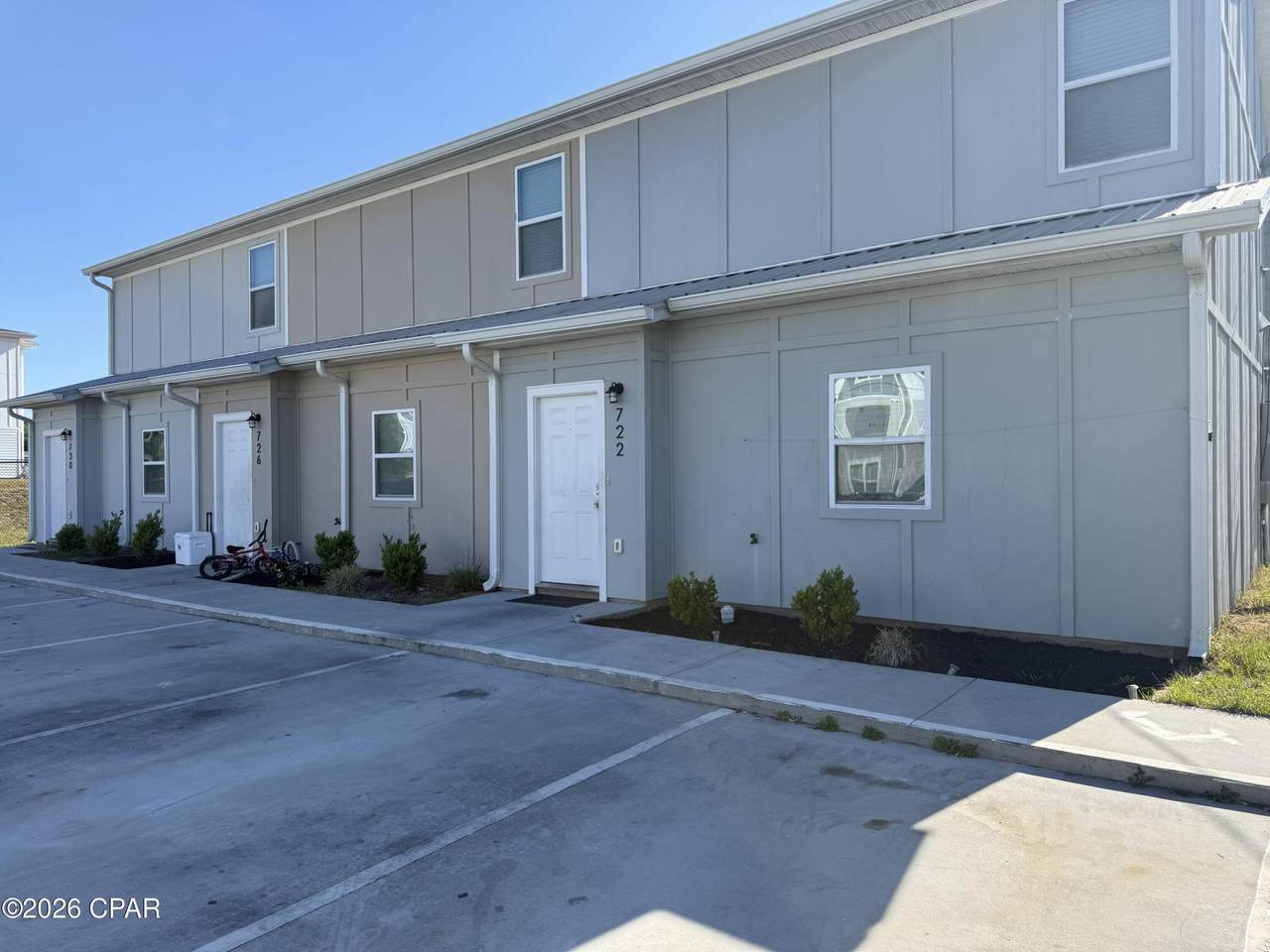 726 Detroit Avenue - Photo 1