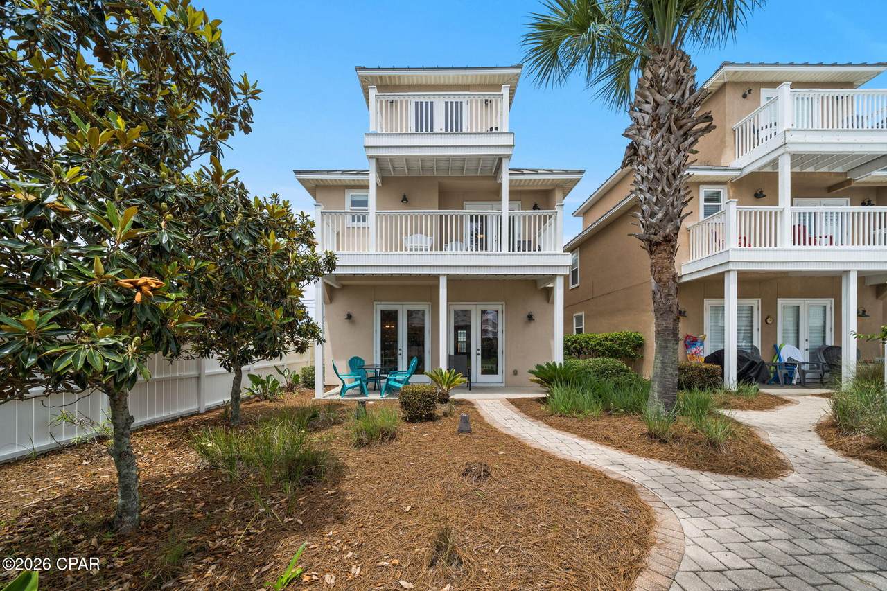 7827 Beach Drive - Photo 1