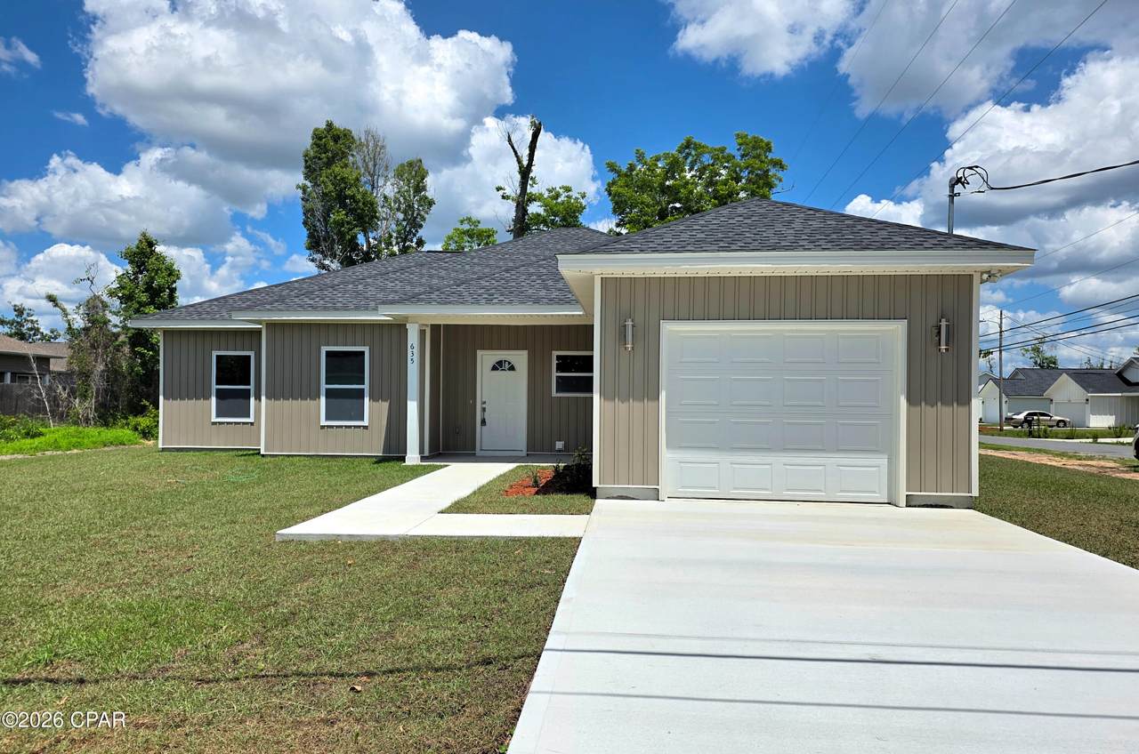 635 11th Street - Photo 1