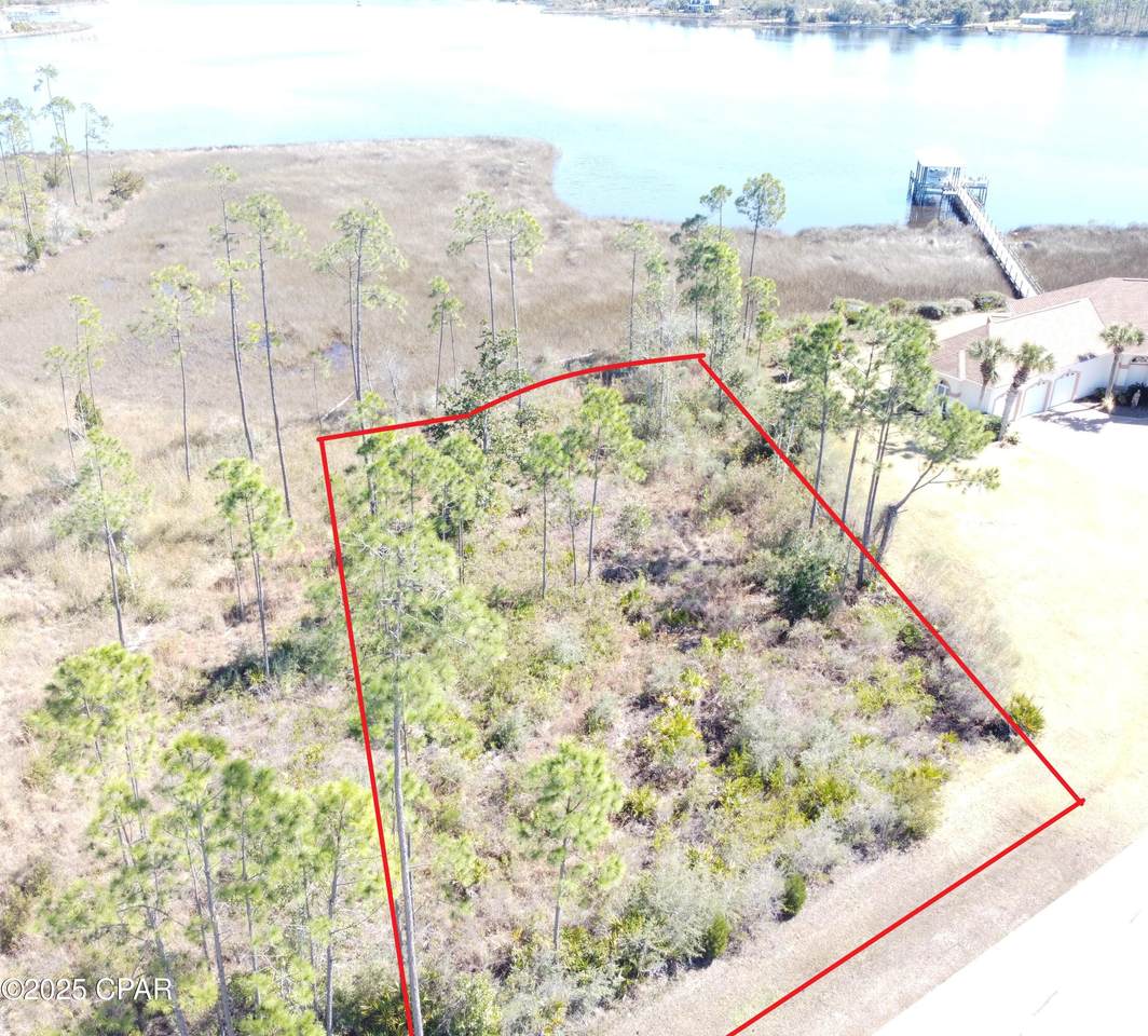 711 Island Court - Photo 1