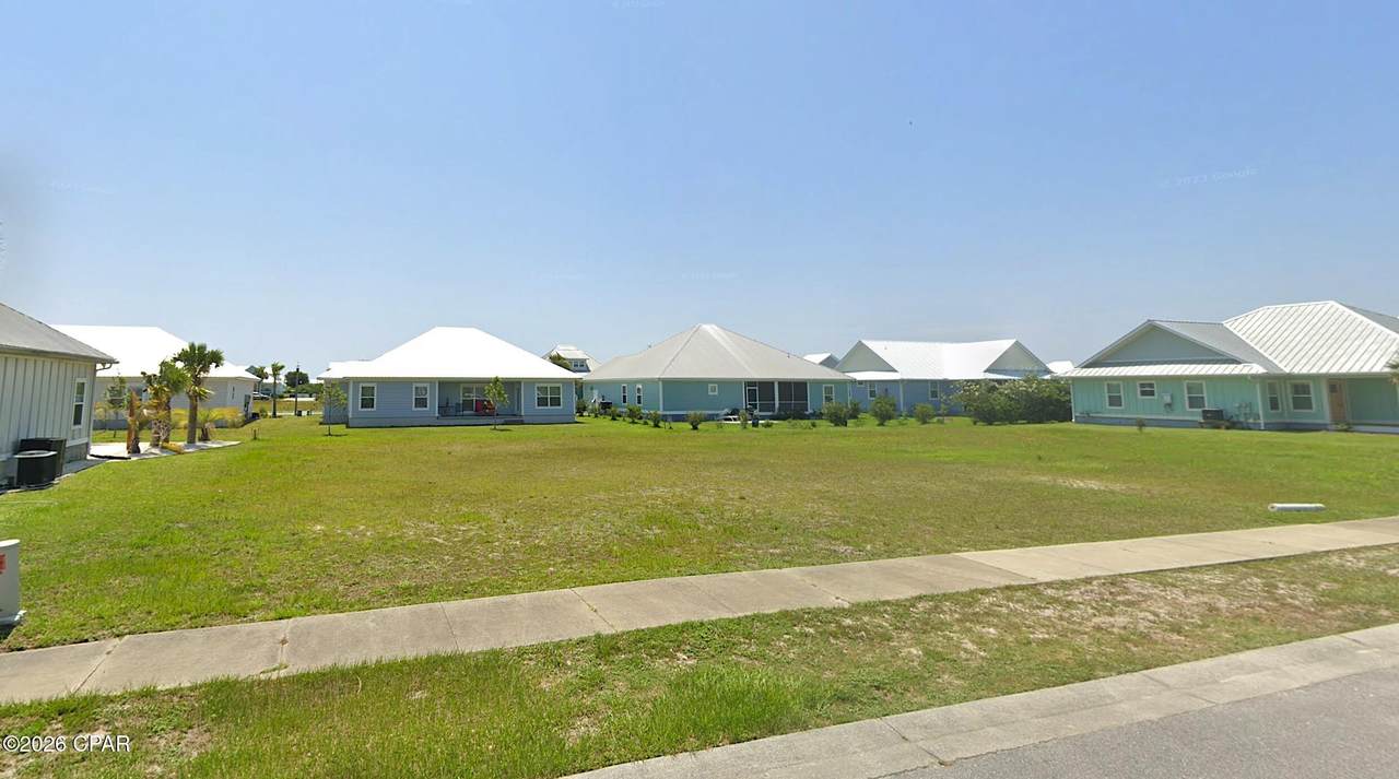 105 Saint Christopher Street - Photo 1