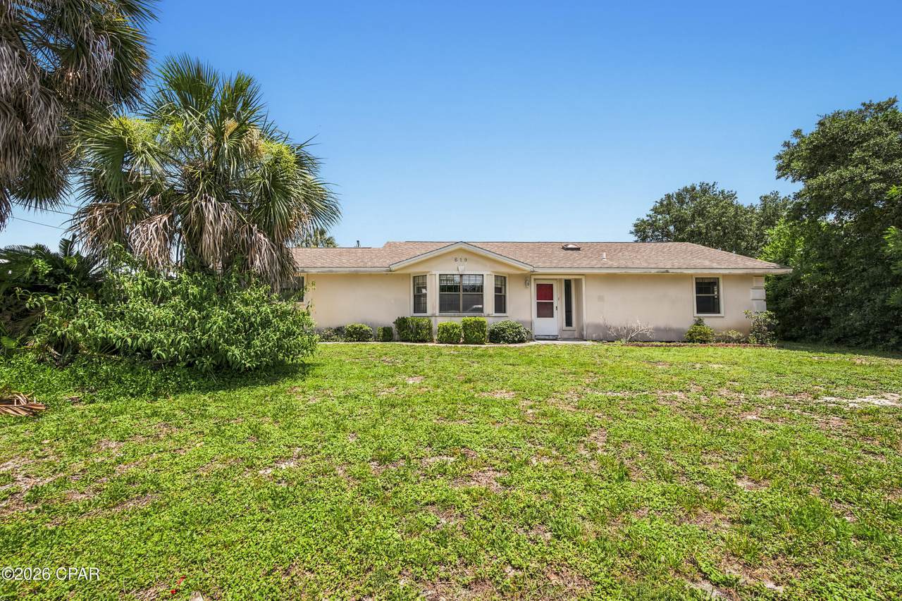 619 16th Street - Photo 1