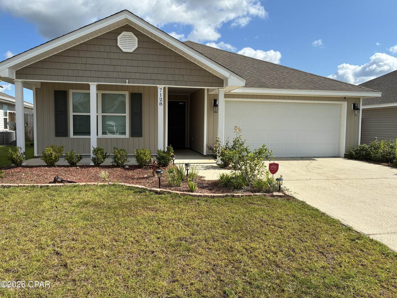 7128 Hatteras Boulevard - Photo 1