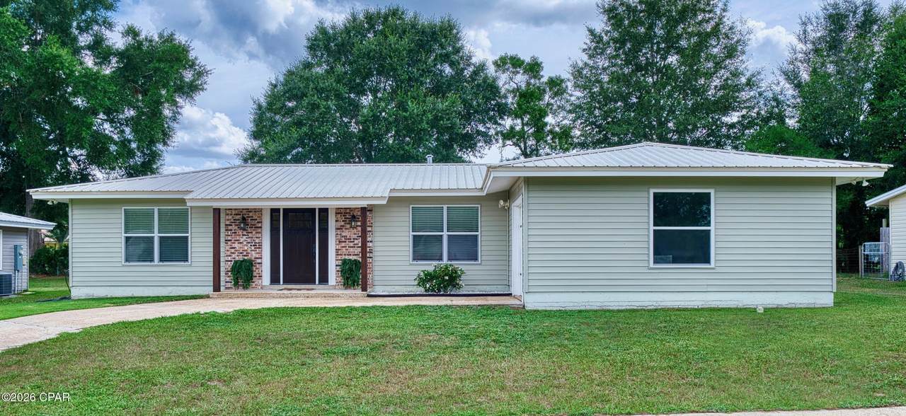 1807 Ulmer Lane - Photo 1