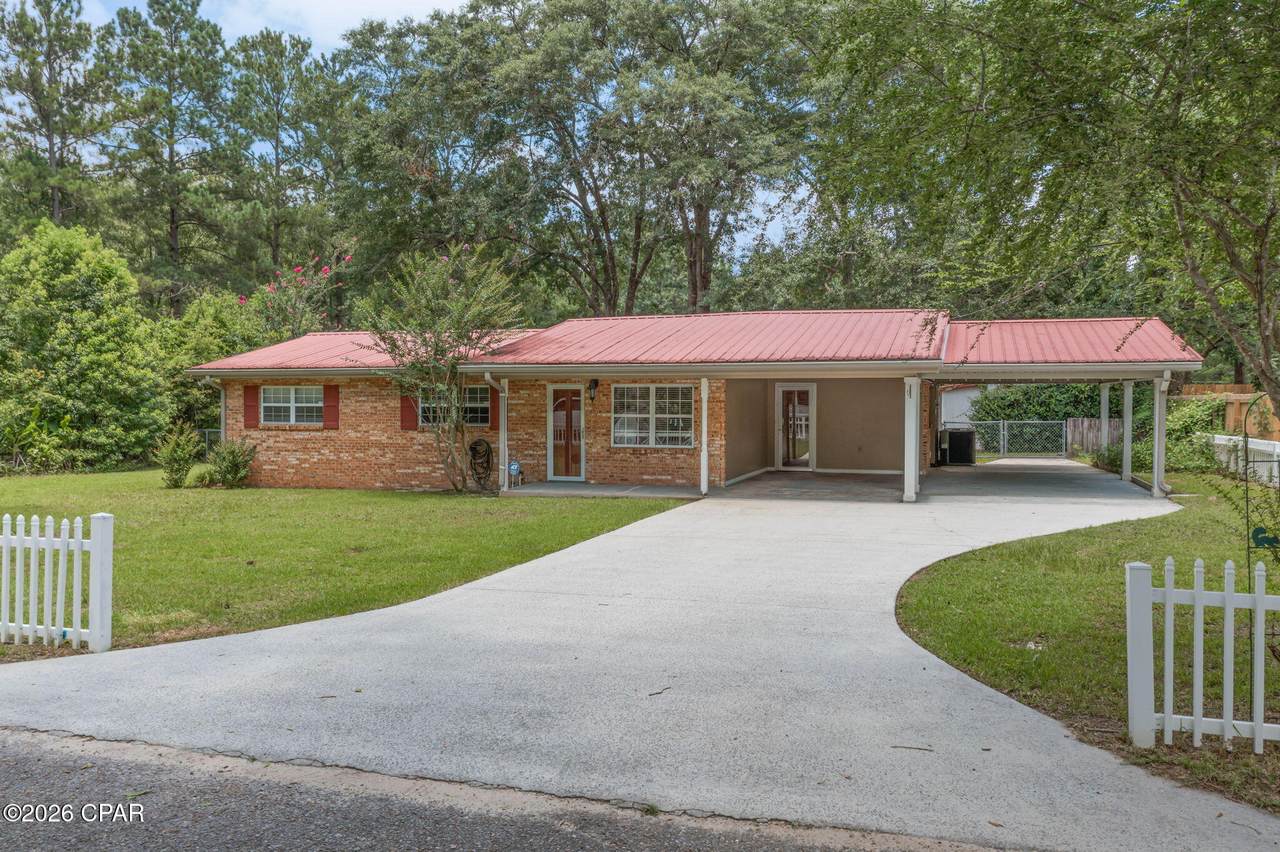 116 Lisenby Drive - Photo 1