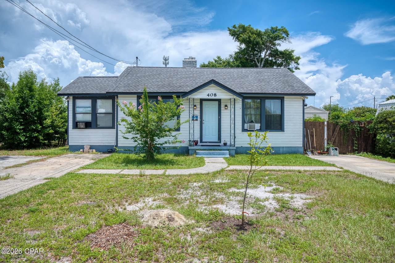 408 Macarthur Avenue - Photo 1