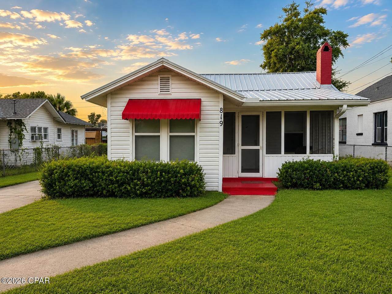 819 Grace Avenue - Photo 1