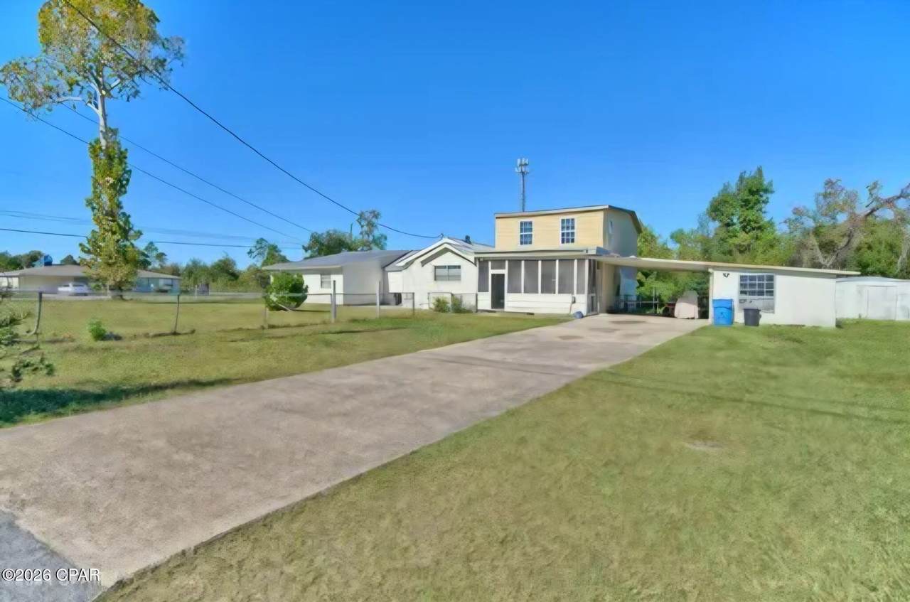 128 Seneca Avenue - Photo 1