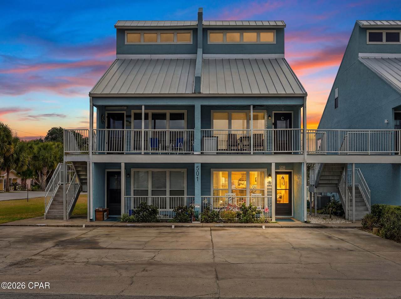 501 Granada Circle - Photo 1