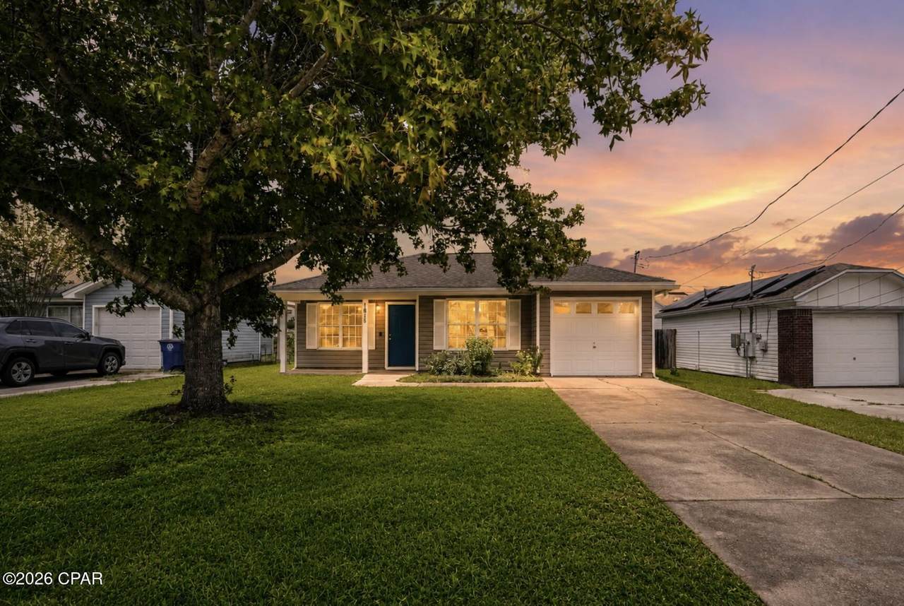 1815 Foster Avenue - Photo 1