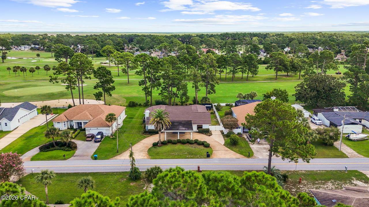 324 Fairway Boulevard - Photo 1