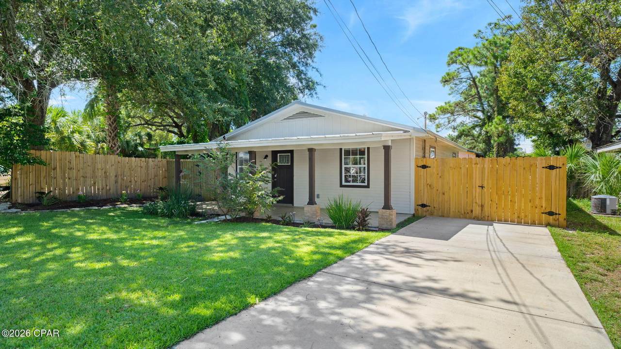 3926 Sabal Street - Photo 1