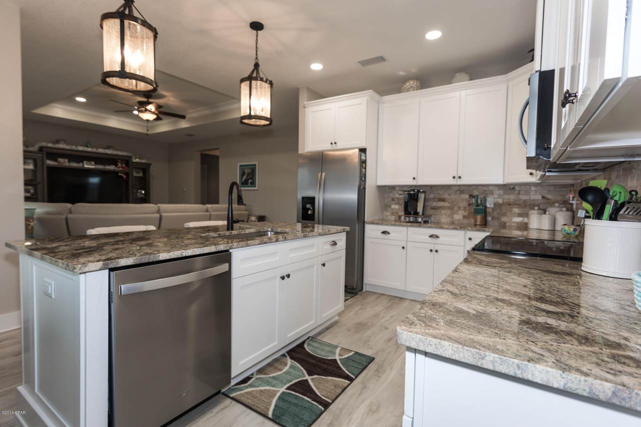 92 Pura Vida Court - Photo 1