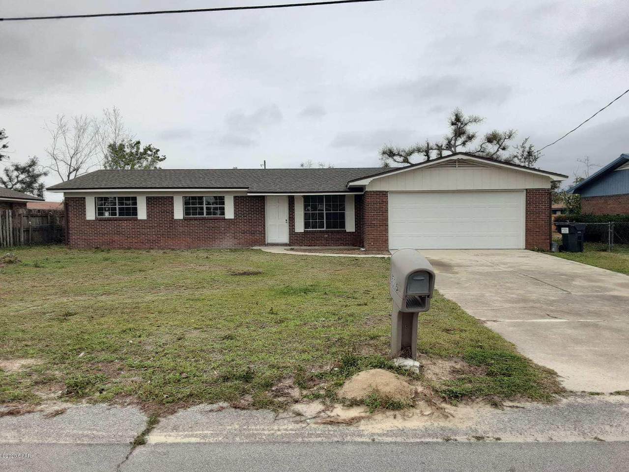 5215 Park Street - Photo 1