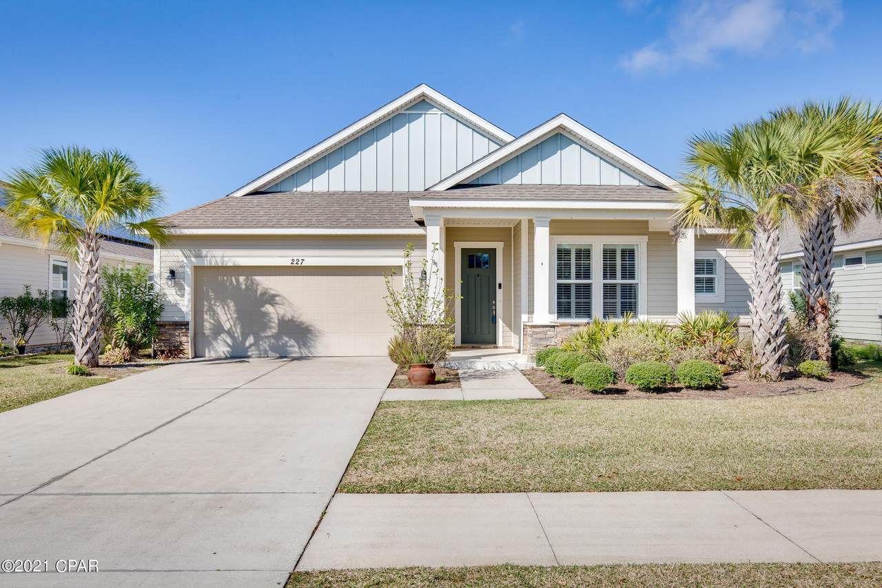 227 Johnson Bayou Drive - Photo 1