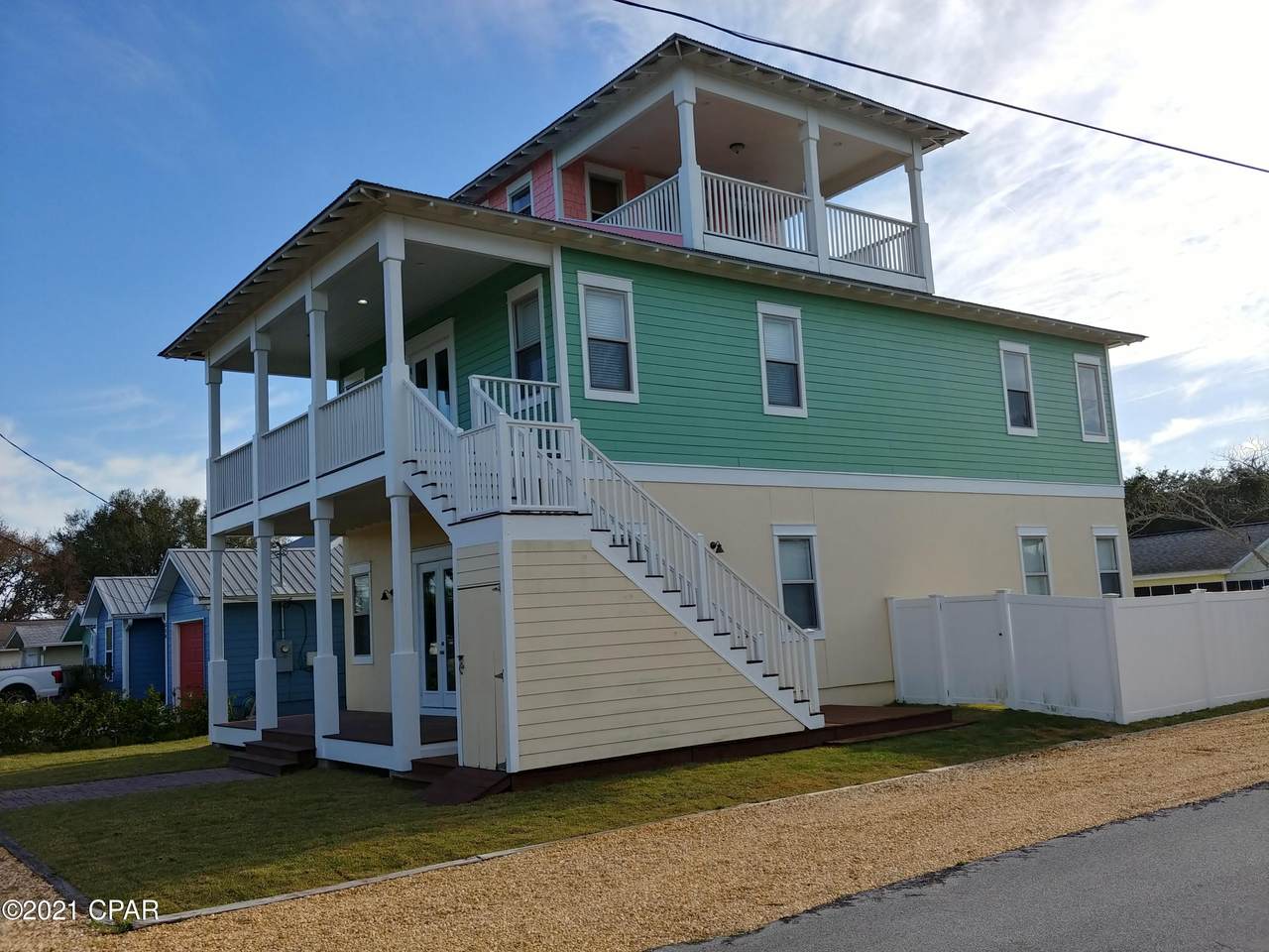 316 Petrel Street - Photo 1