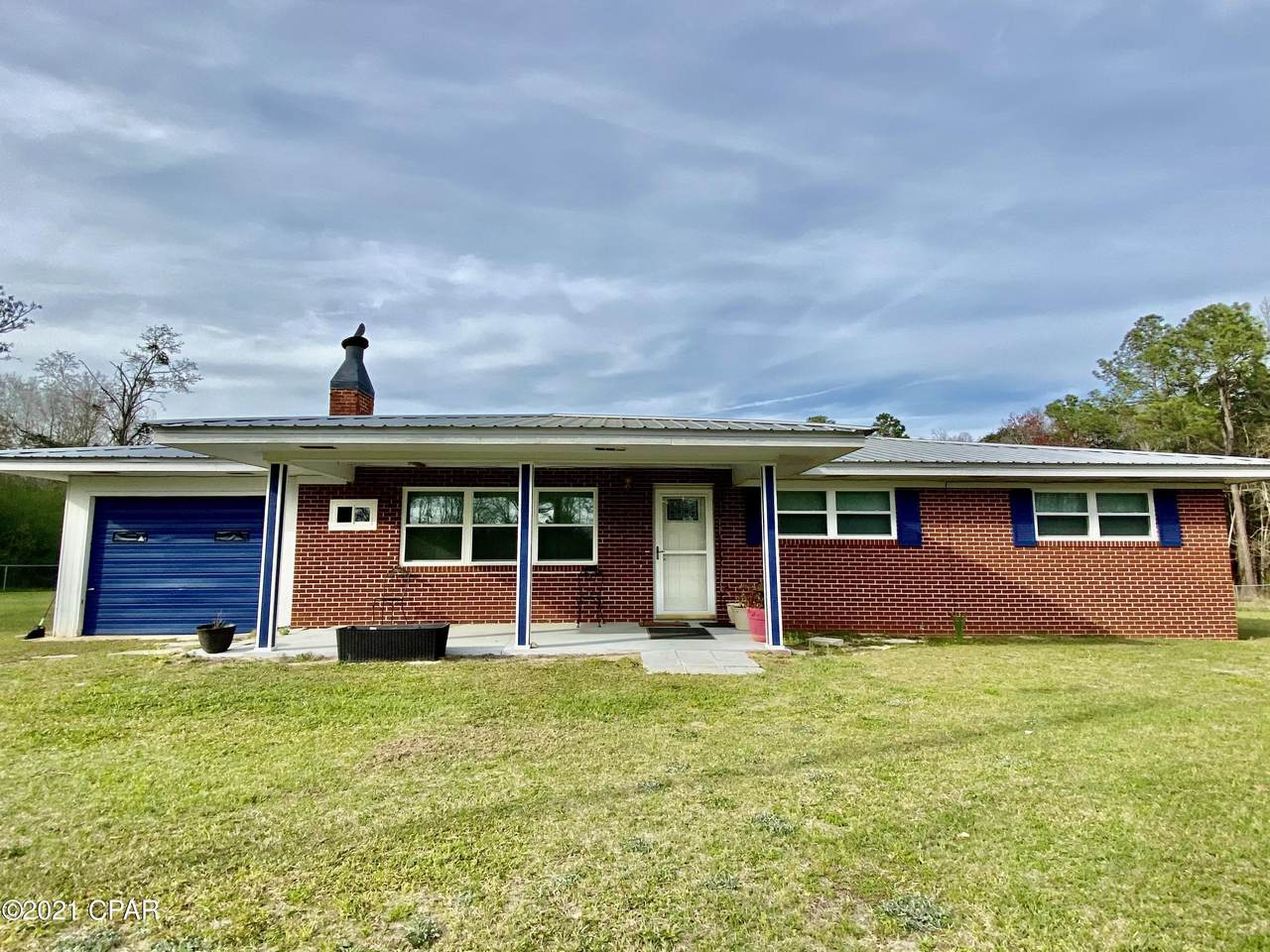 3069 Highway 2 - Photo 1