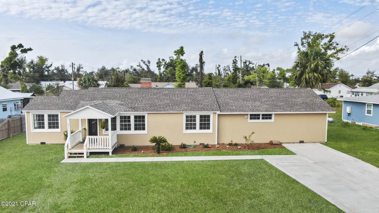 611 Cherry Street - Photo 1