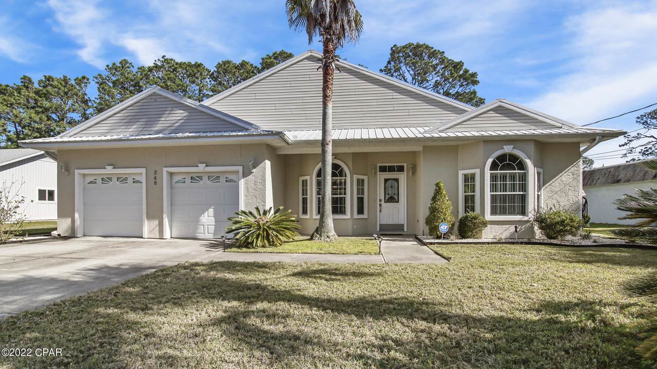 348 Fairway Boulevard - Photo 1