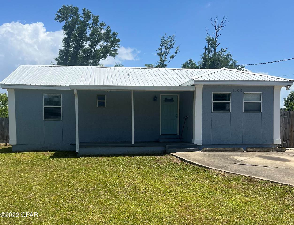 1109 Minnesota Avenue - Photo 1