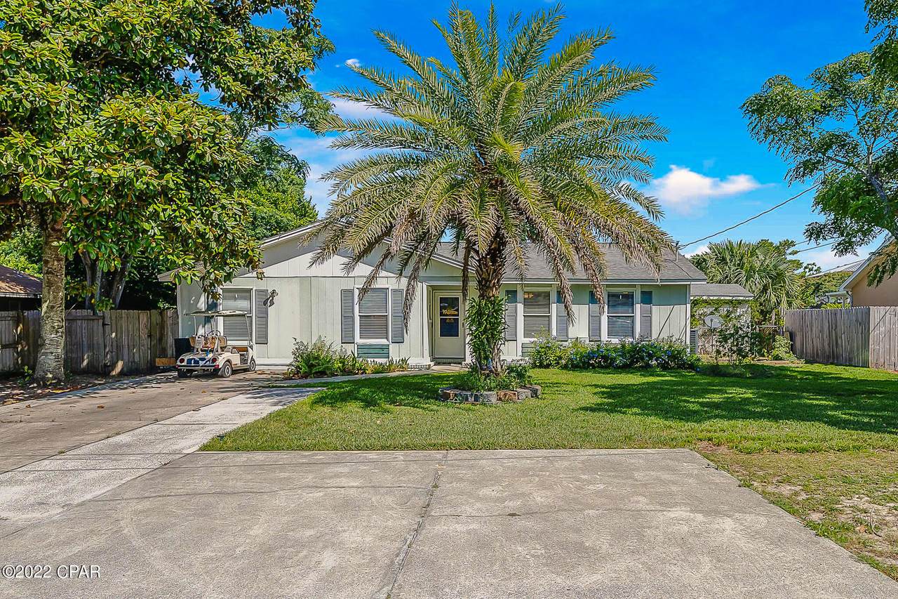 109 Cape Circle - Photo 1