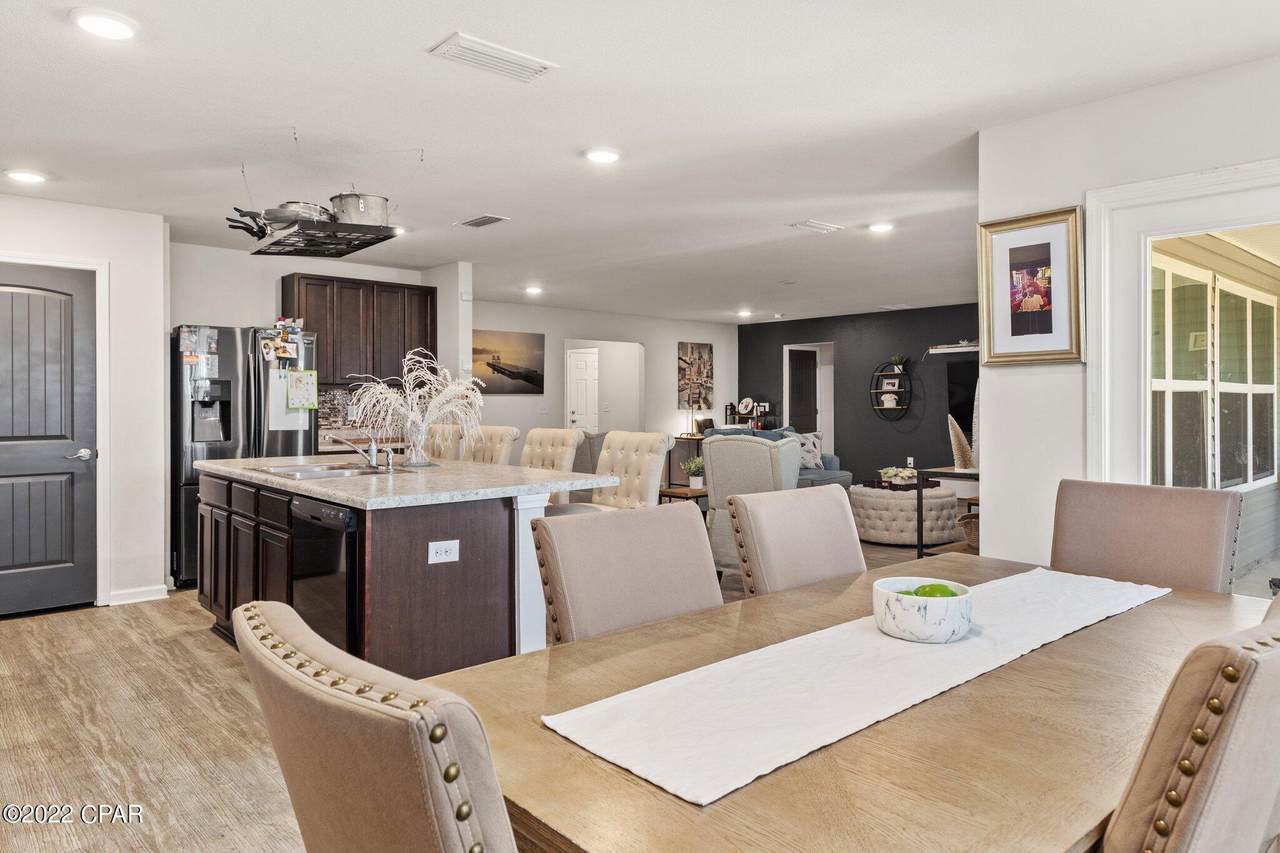 3942 Whitehead Boulevard - Photo 1