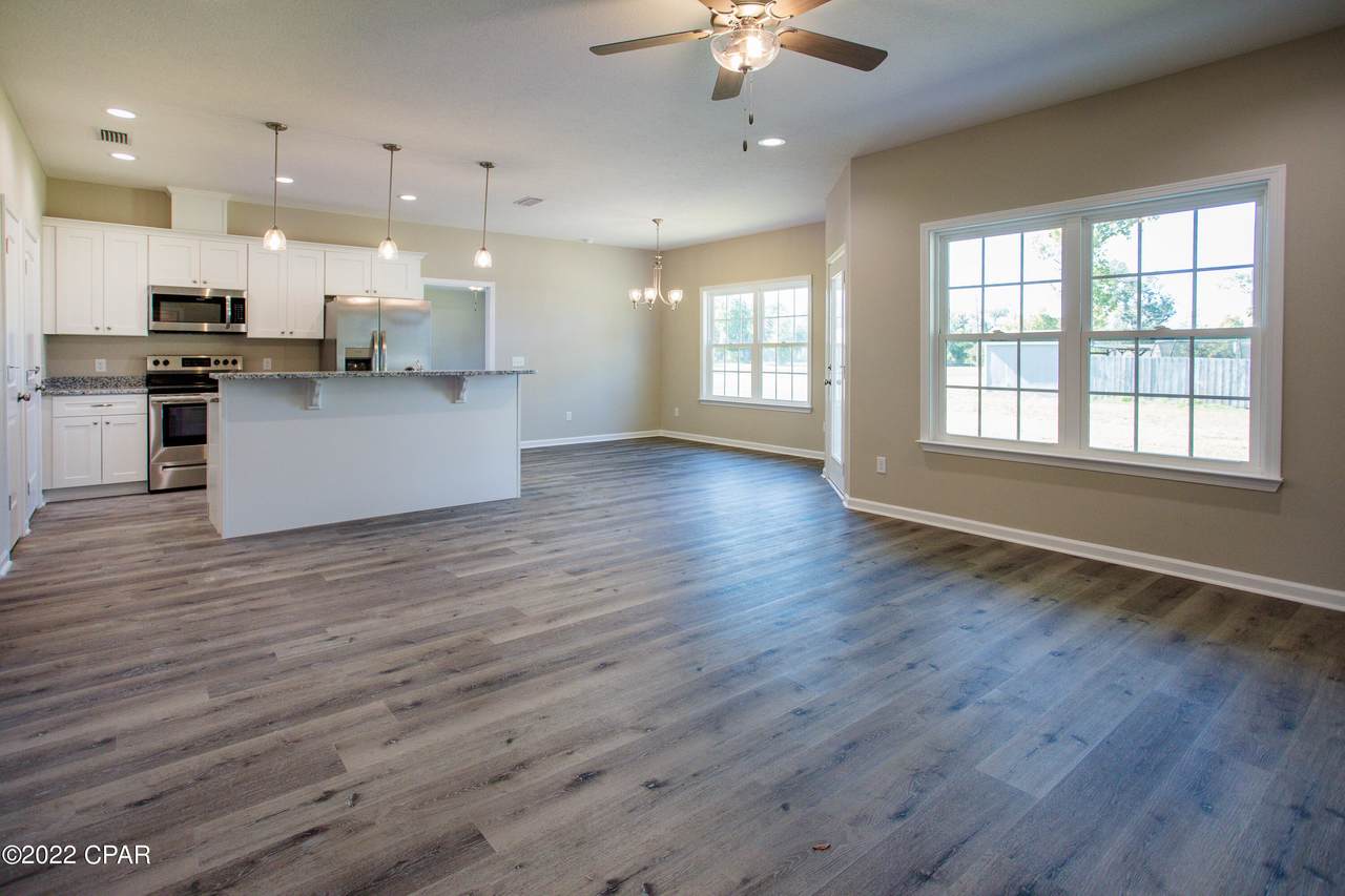 1114 Arkansas Avenue - Photo 1