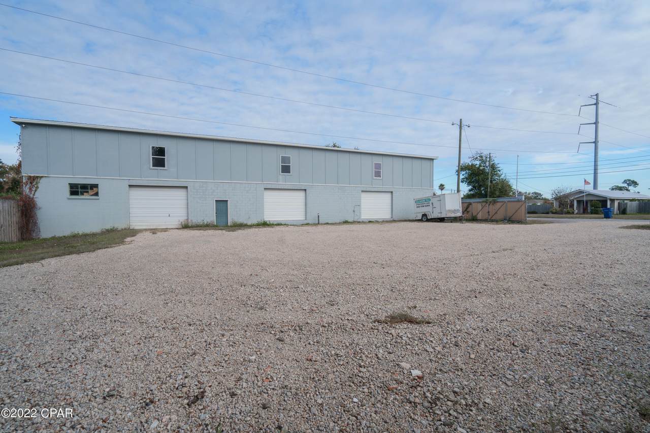 1919 Drummond Avenue - Photo 1