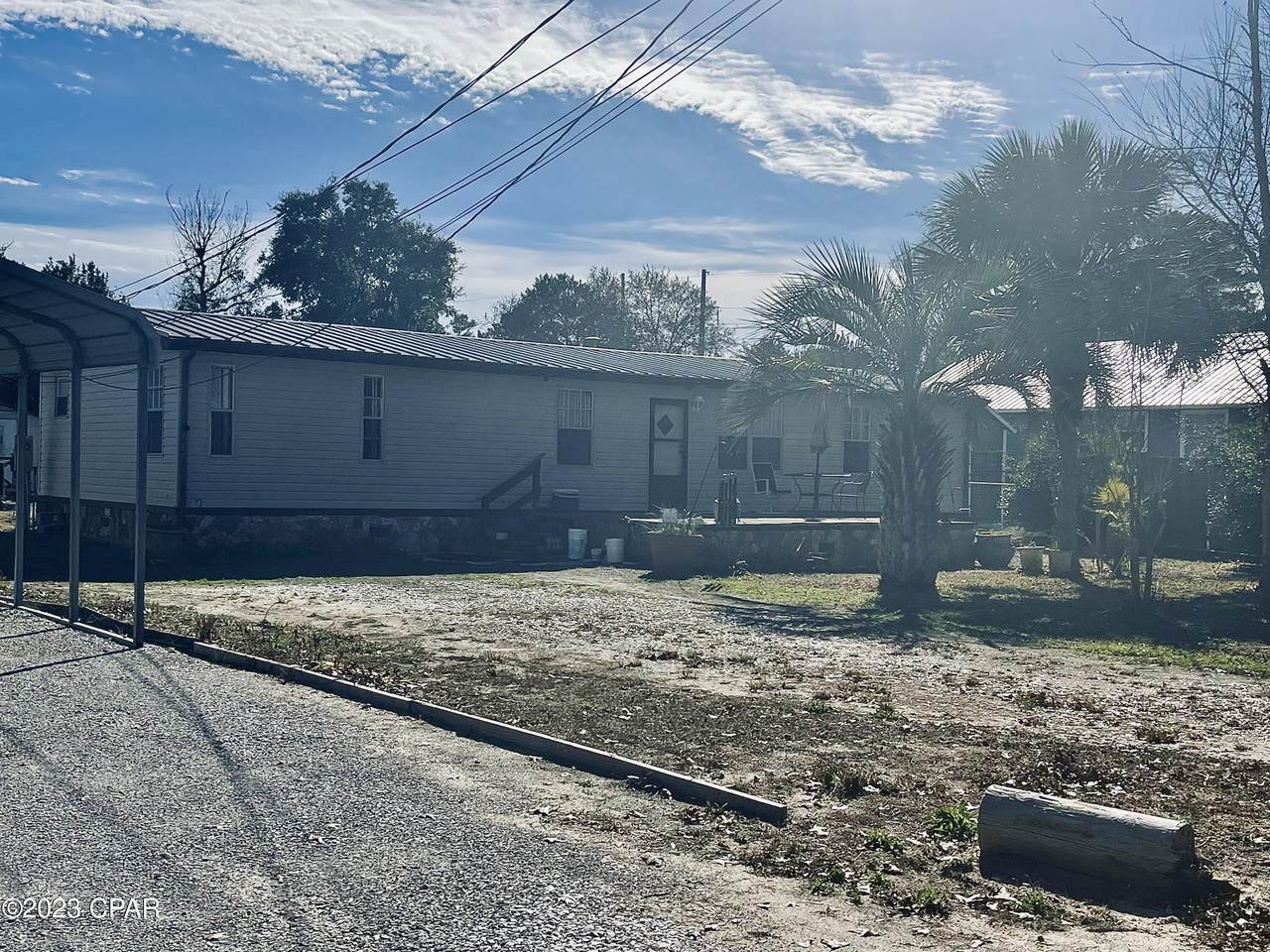 560-562 Sandy Lane - Photo 1
