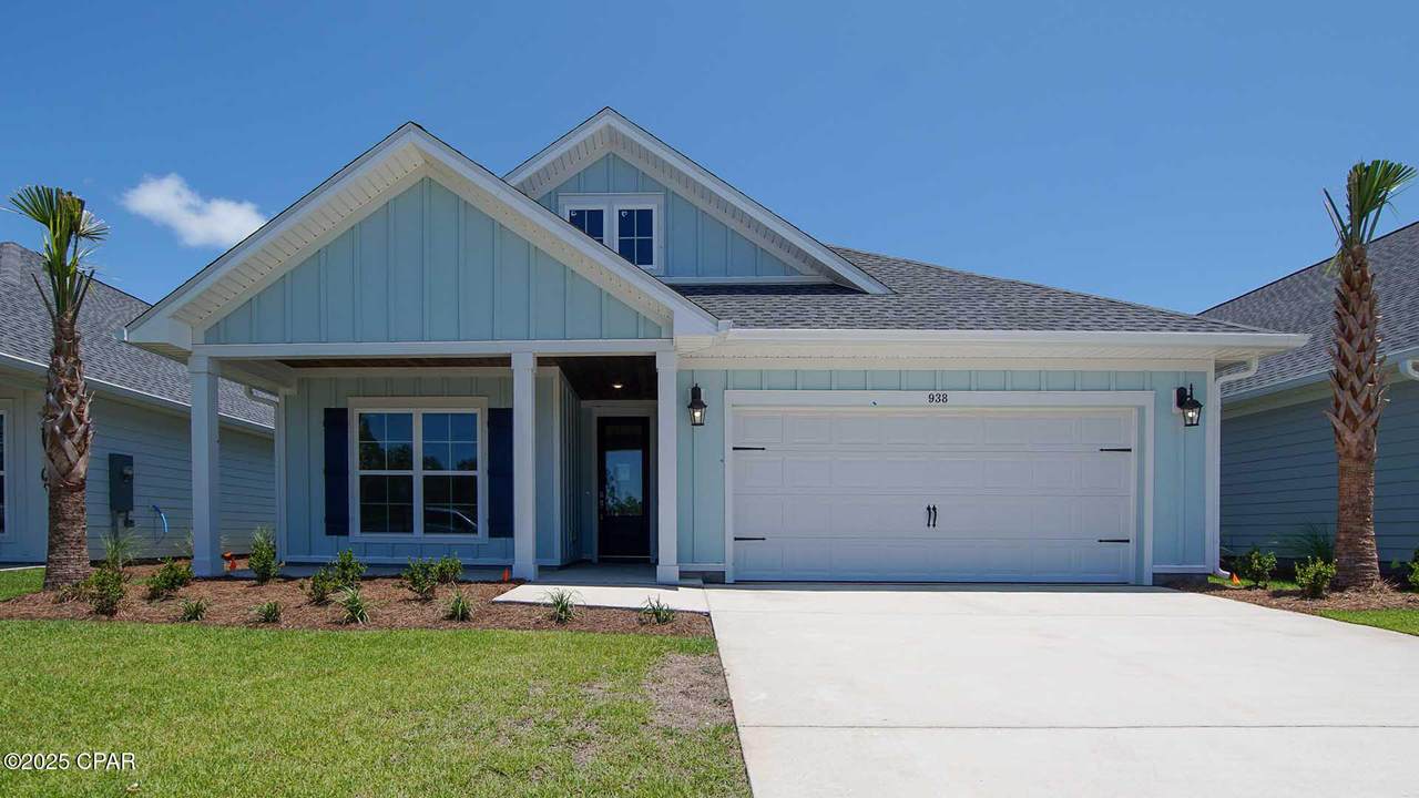 938 Crystal Bayou Boulevard - Photo 1