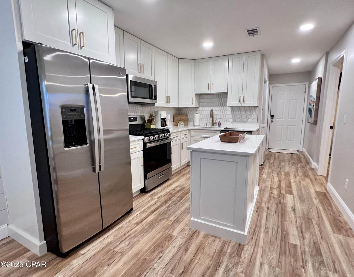 116 Damon Circle - Photo 1