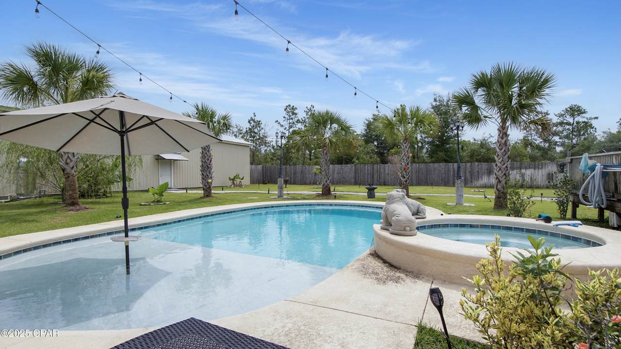 490 Quail Hollow Boulevard - Photo 1