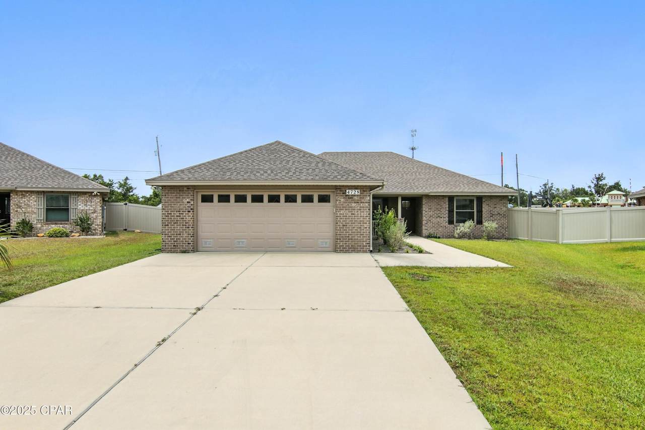 4728 Bylsma Circle - Photo 1