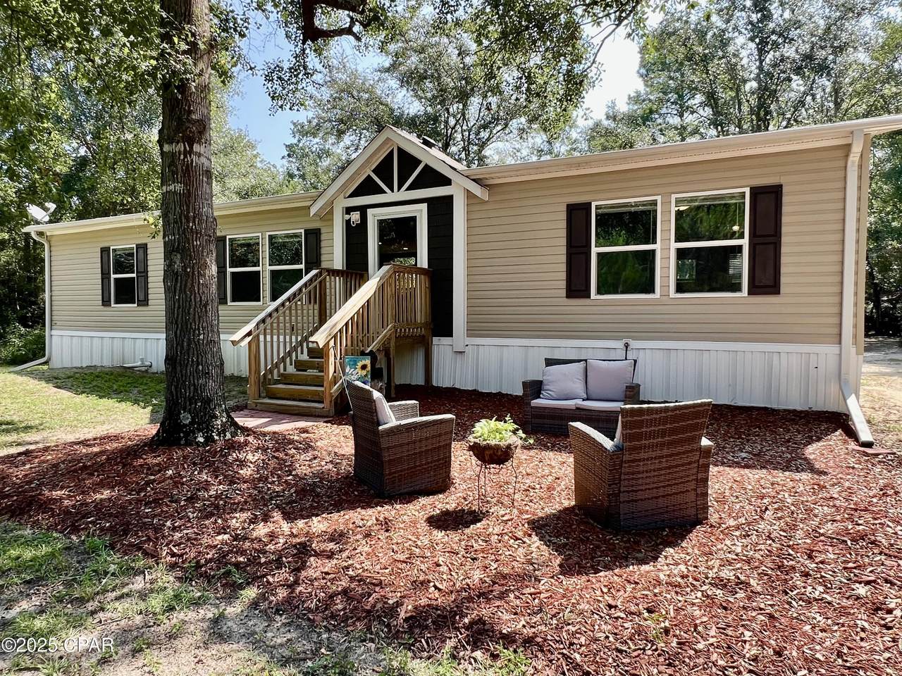 2852 Feral Lane - Photo 1