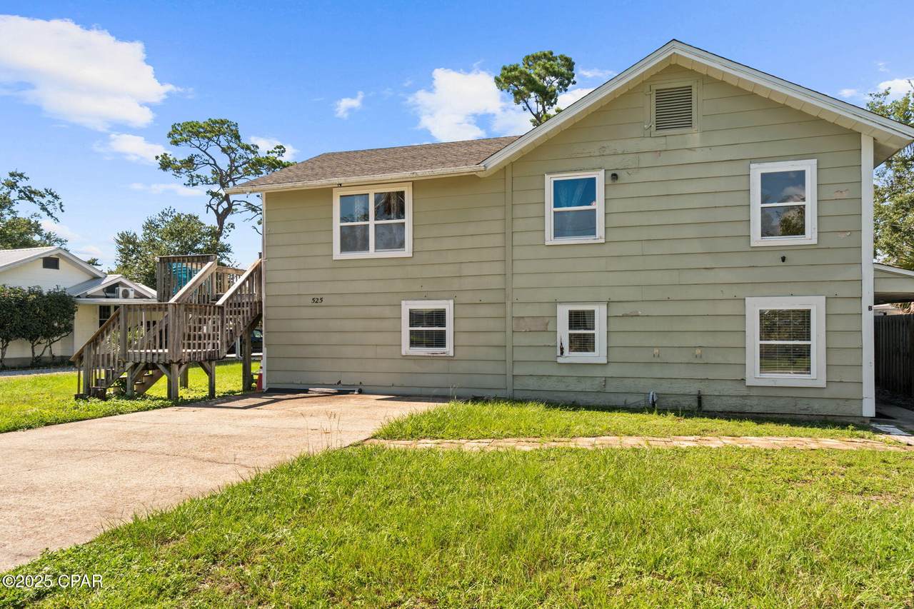 525 8th Street - Photo 1