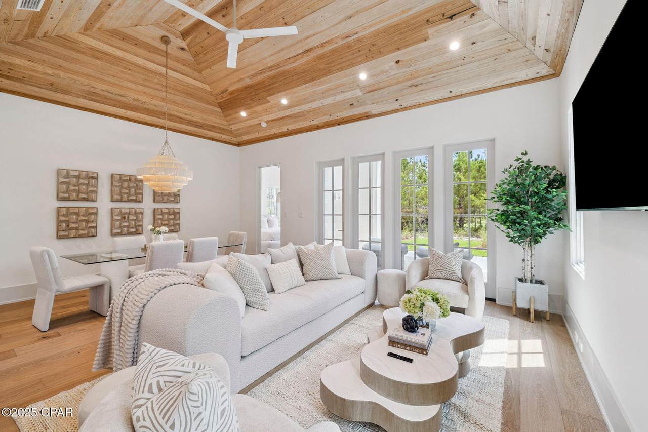 1576 Salamander Trail - Photo 1