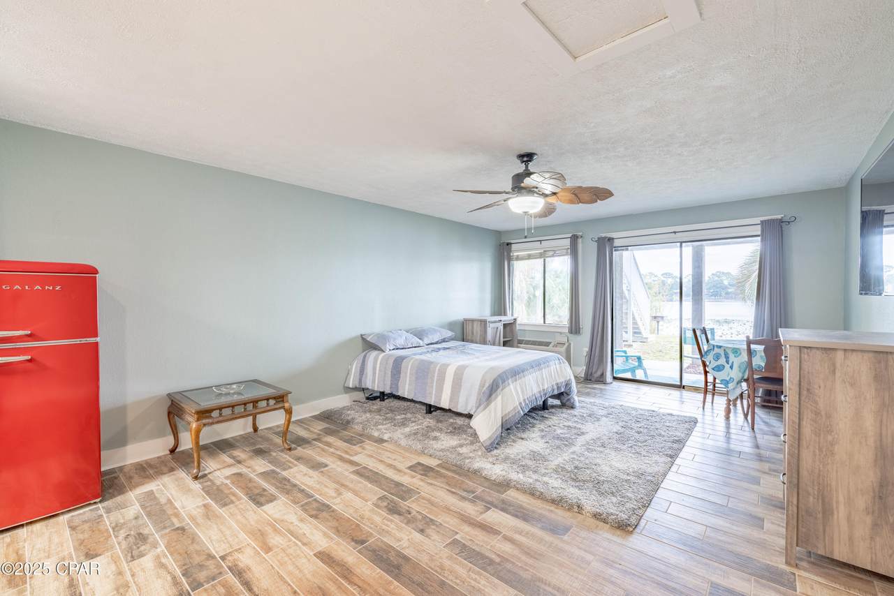 301 Lullwater Drive - Photo 1