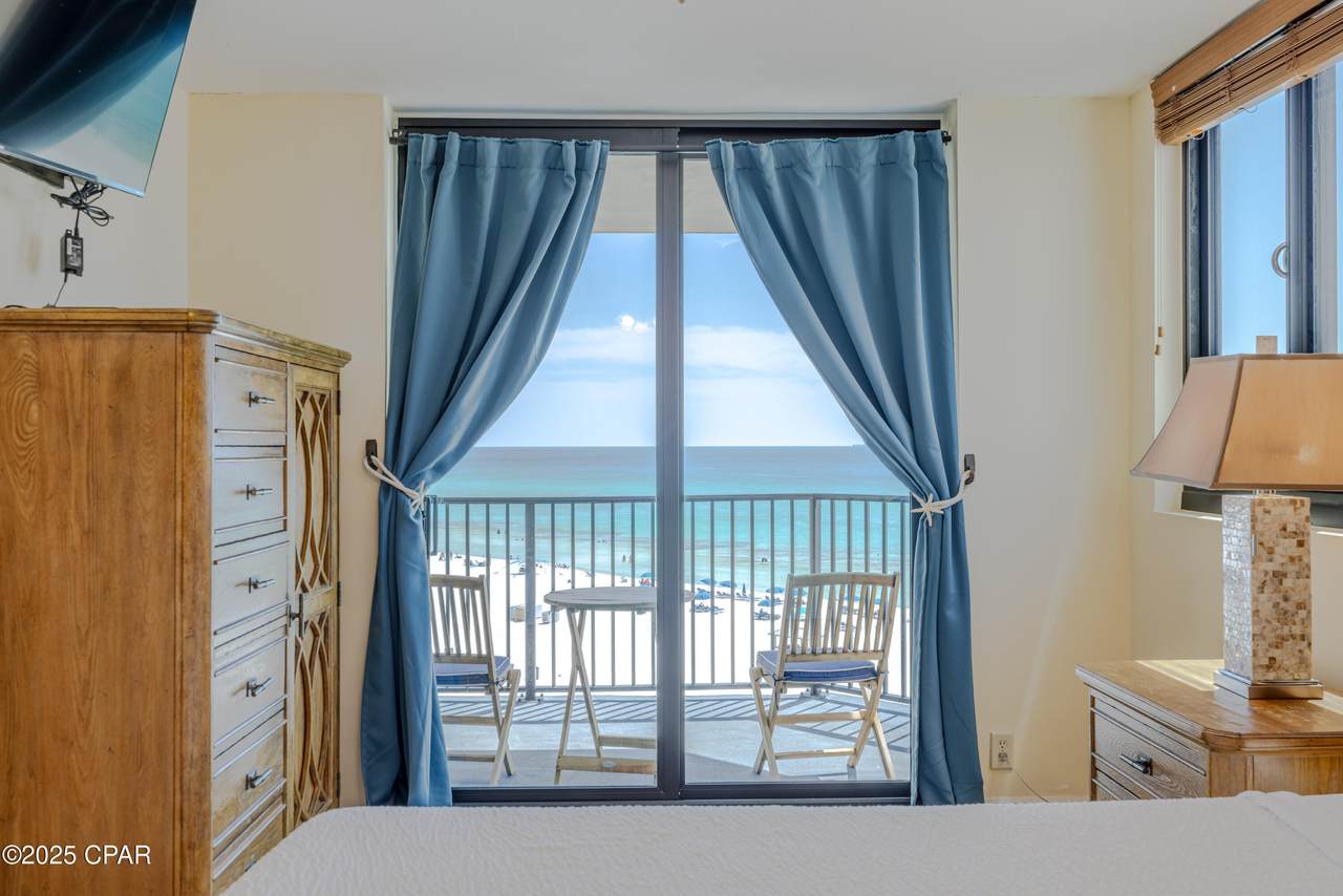 9850 Thomas Drive - Photo 1