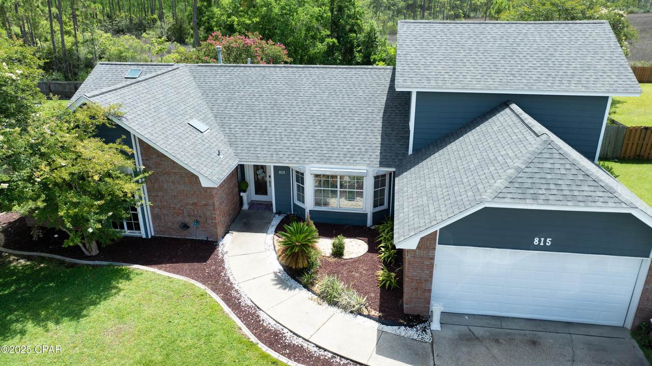 815 Plantation Way - Photo 1
