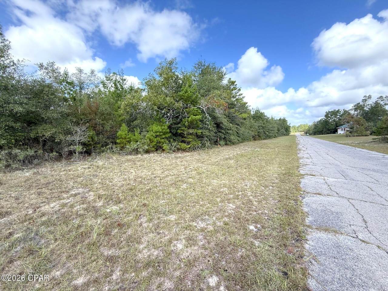 XXX Parkview Drive - Photo 1