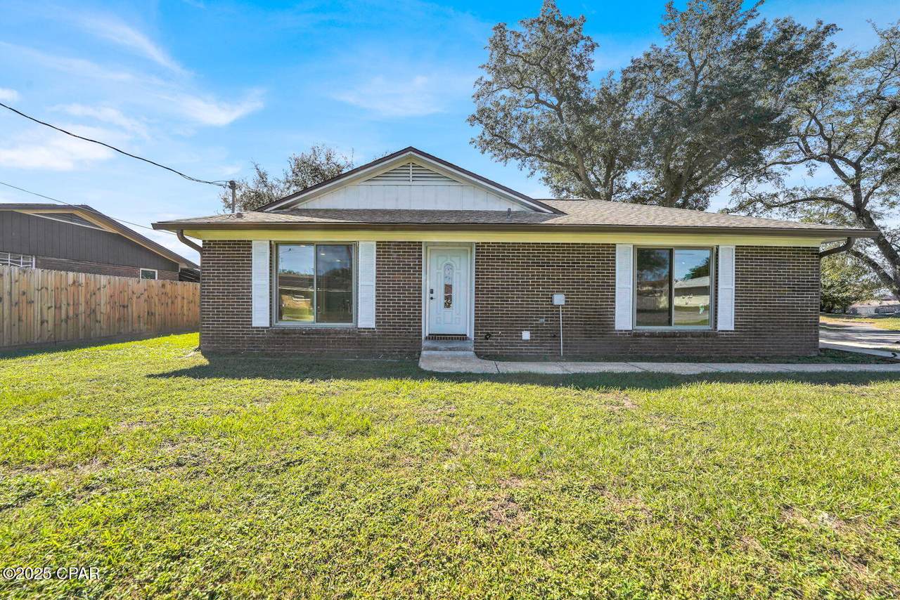 5204 Park Street - Photo 1