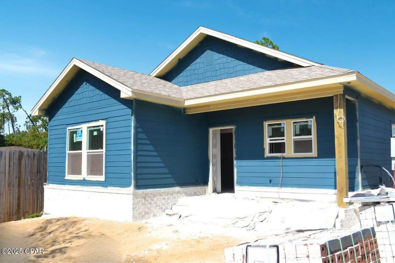 1831 Mckenzie Road - Photo 1