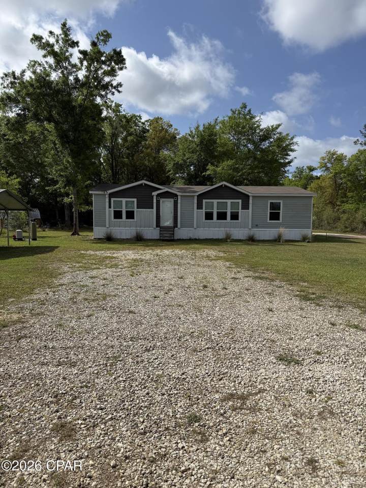 120 Woodmere Drive - Photo 1