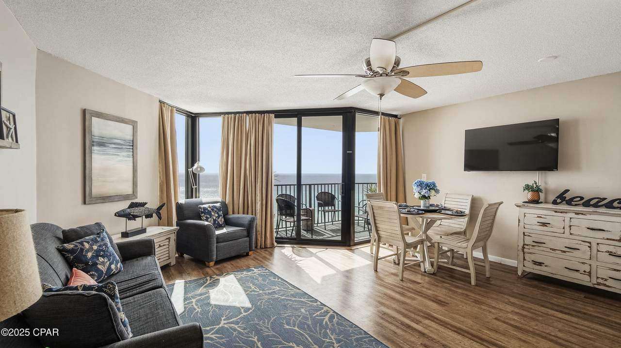 9850 Thomas Drive - Photo 1